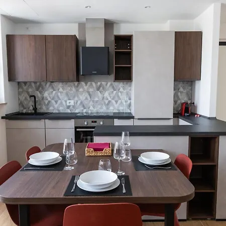 Διαμέρισμα Alcarotti 6