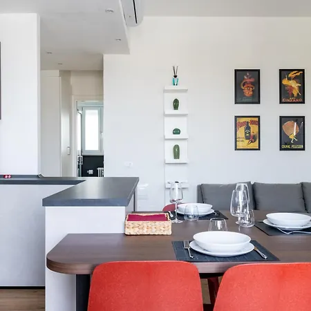 Alcarotti 6 Διαμέρισμα Νοβάρα