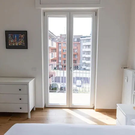 Alcarotti 6 * נוברה